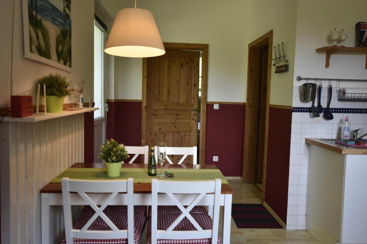 Ferienwohnung Og Im Roten Haus Am Ostsee Radweg Ovs 103 Blowatz エクステリア 写真